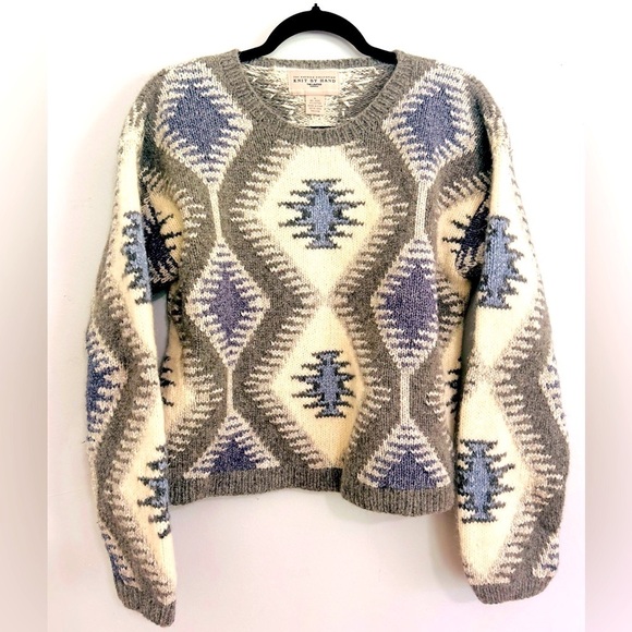 The Limited Knit by Hand Wool Blend Sweater The America Collection Womens Large - Picture 1 of 5